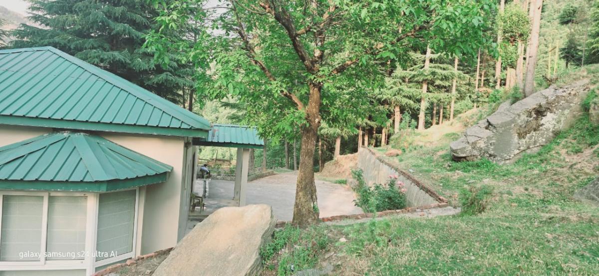 Property image thumbnail 2
